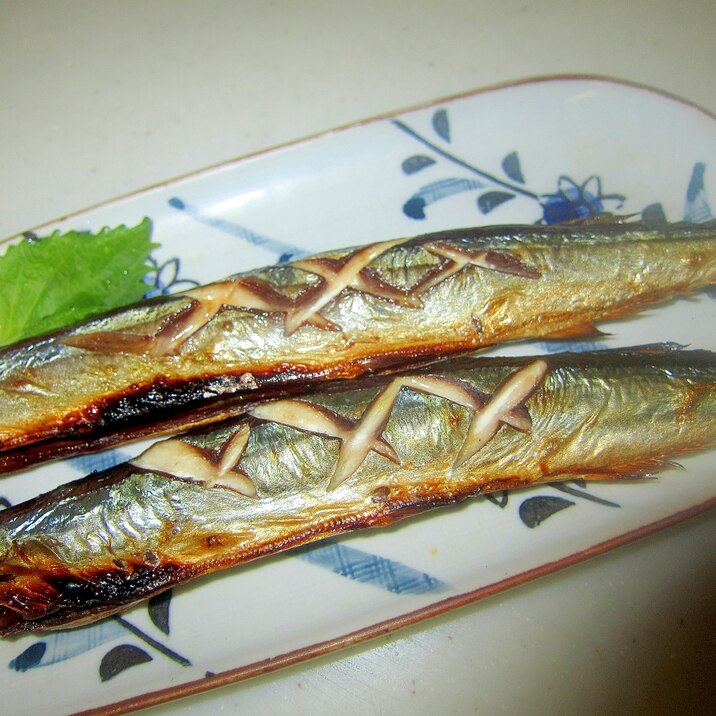 秋刀魚の干物グリル